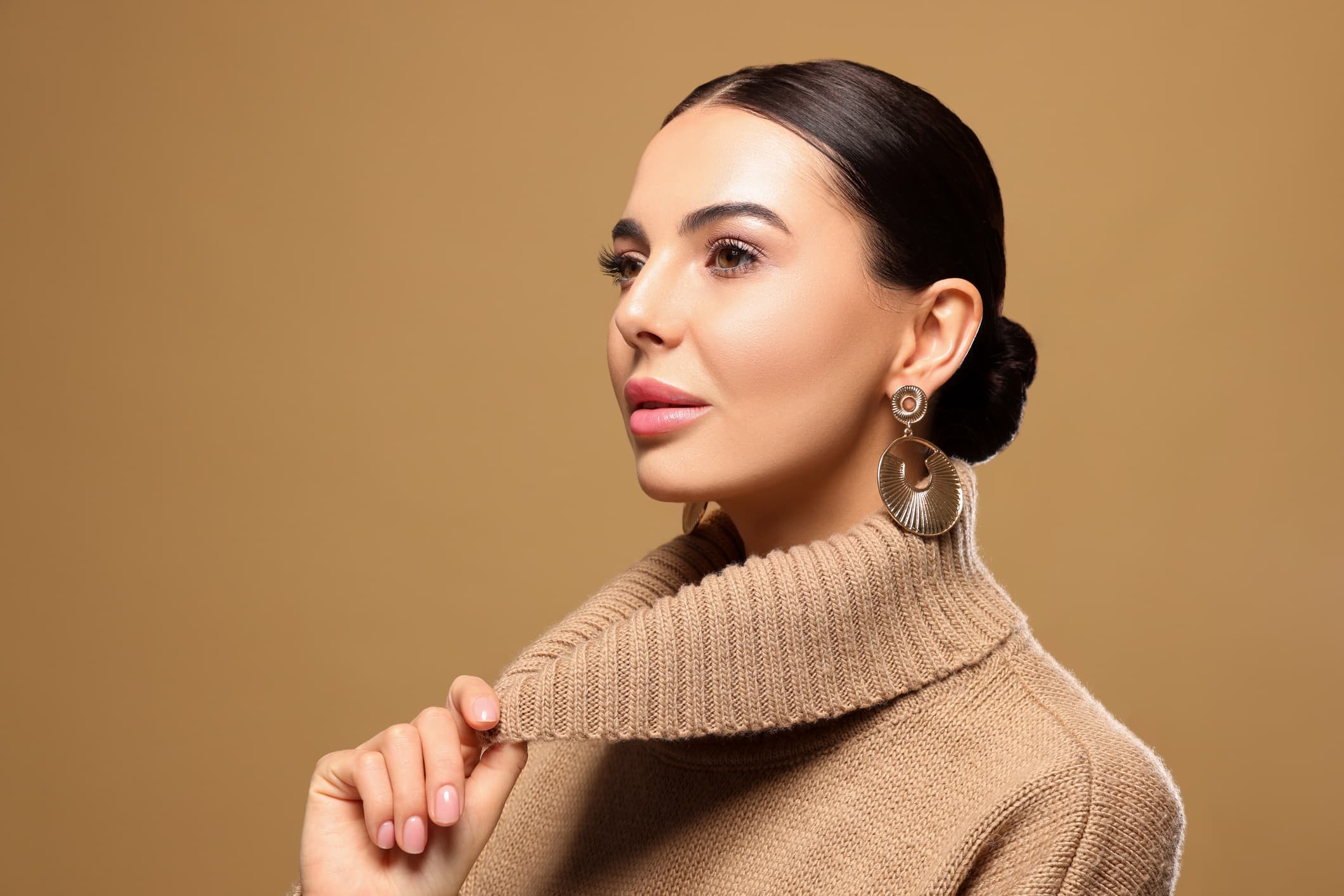 RSVP for Our Tox + Glow Event with Looks By Lopez