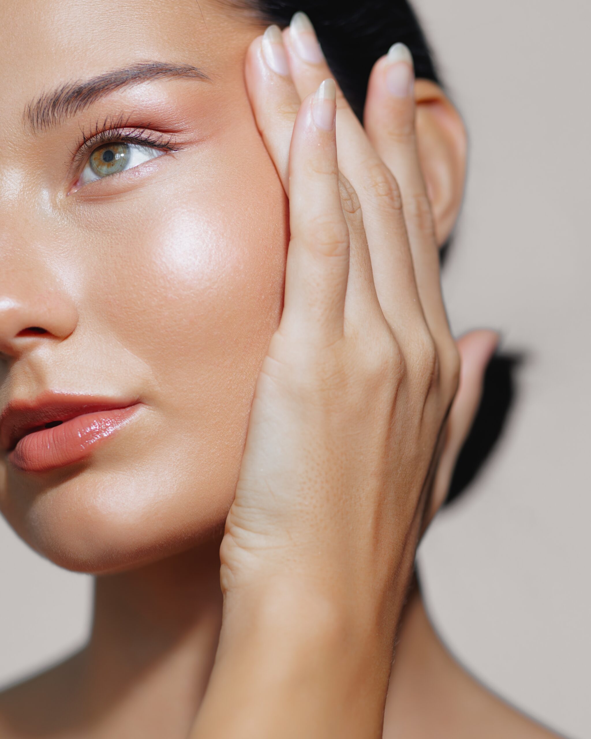 How to Prepare for Microneedling: Your Complete Pre- and Post-Treatment Guide